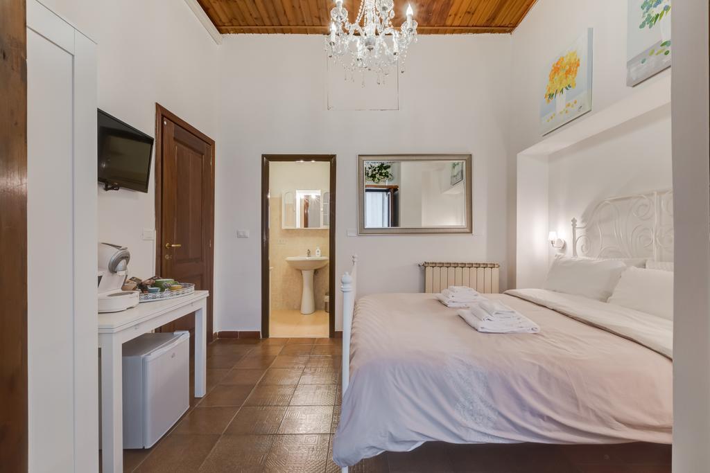 Bed & Breakfast Lulu House *