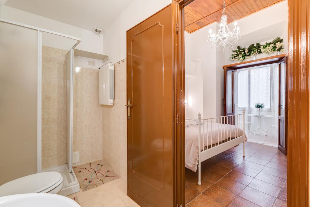 Bed & Breakfast Lulu House *